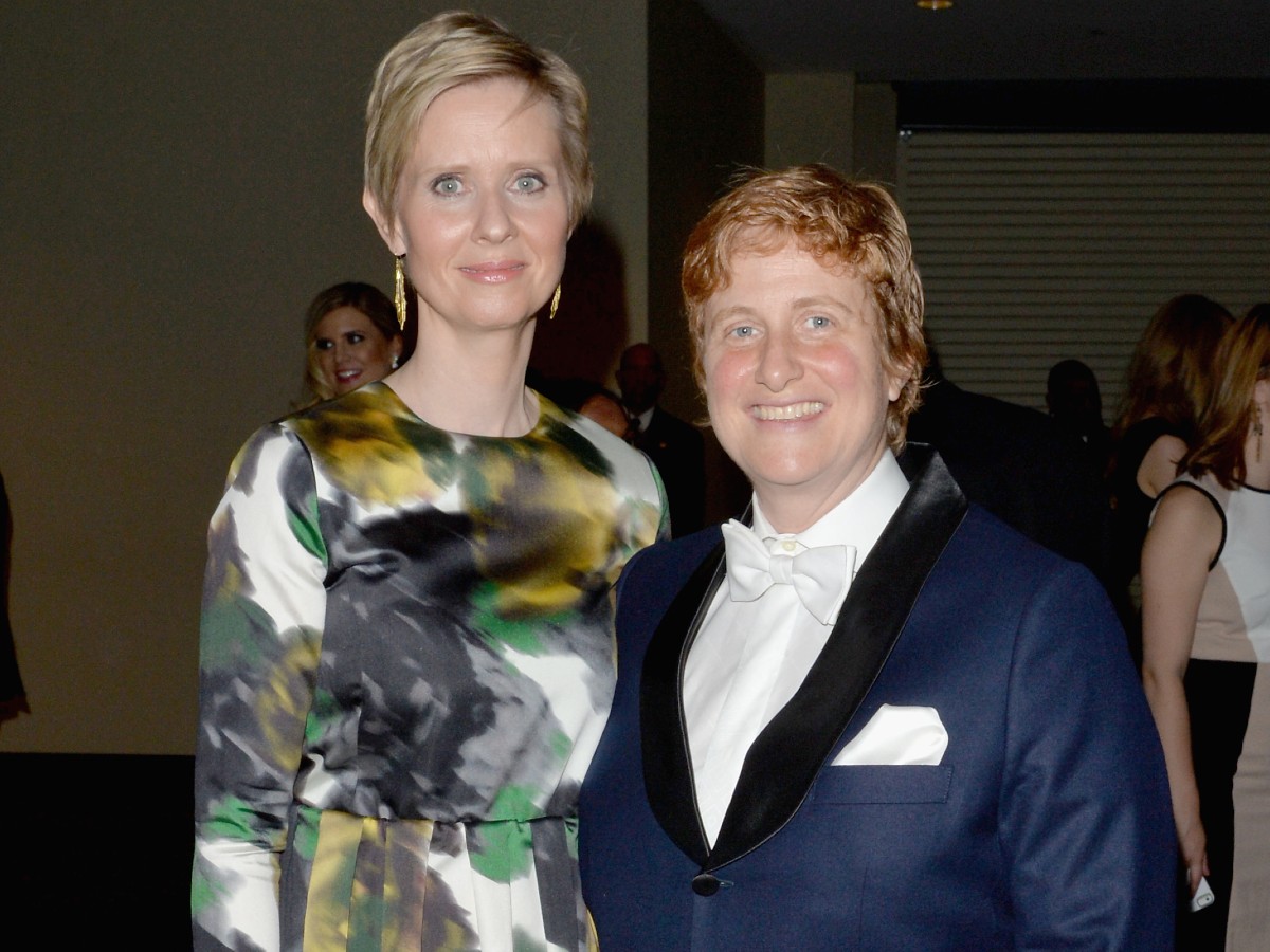 Cynthia Nixon (L) and Christine Marinoni posing together on red carpet