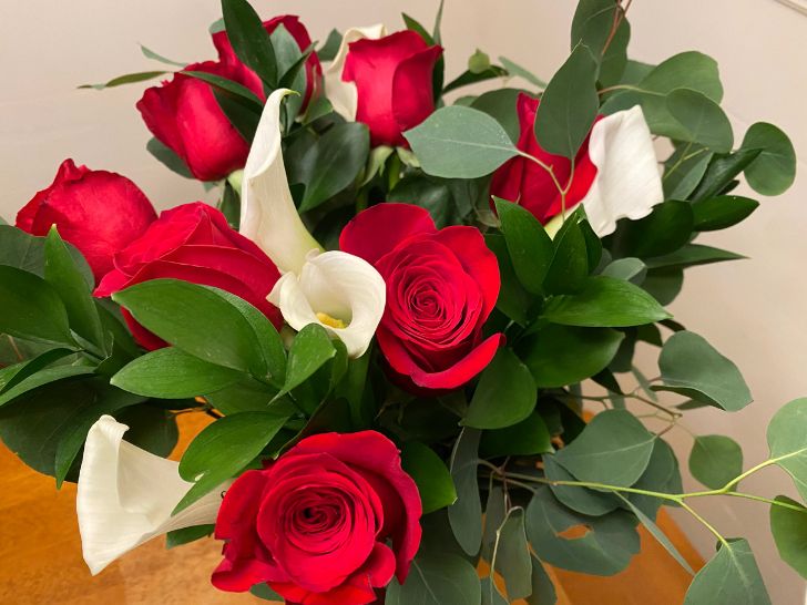 Calla lillie and red rose bouquet I received from BloomsyBox.