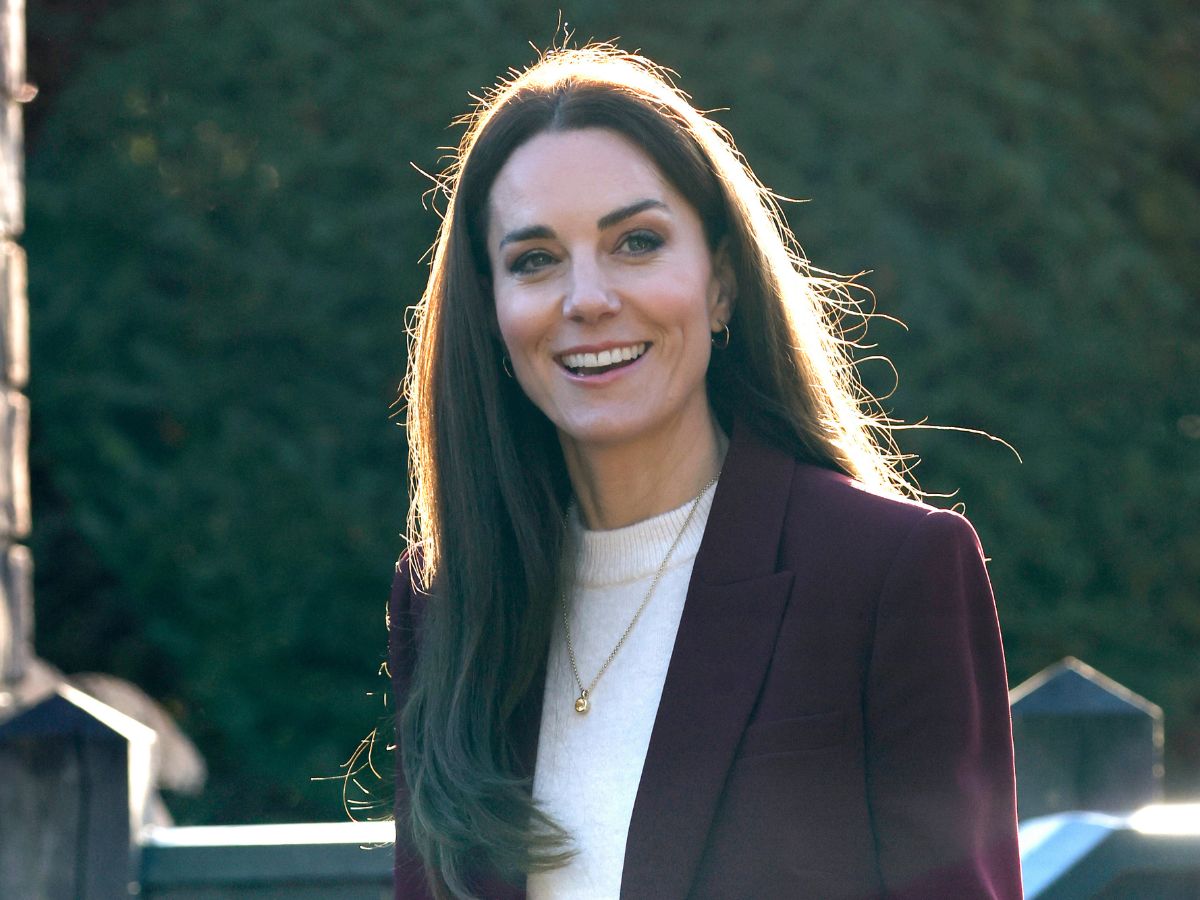 Kate Middleton wears citrine necklace at reception for England Wheelchair Rugby League Team