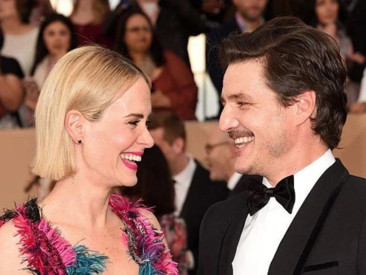 Sarah Paulson and Pedro Pascal at the 2016 Screen Actors Guild Awards