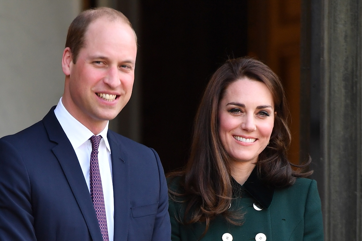 kate-middleton-photographed-in-car-with-william-but-the-internet-isnt-buying-it