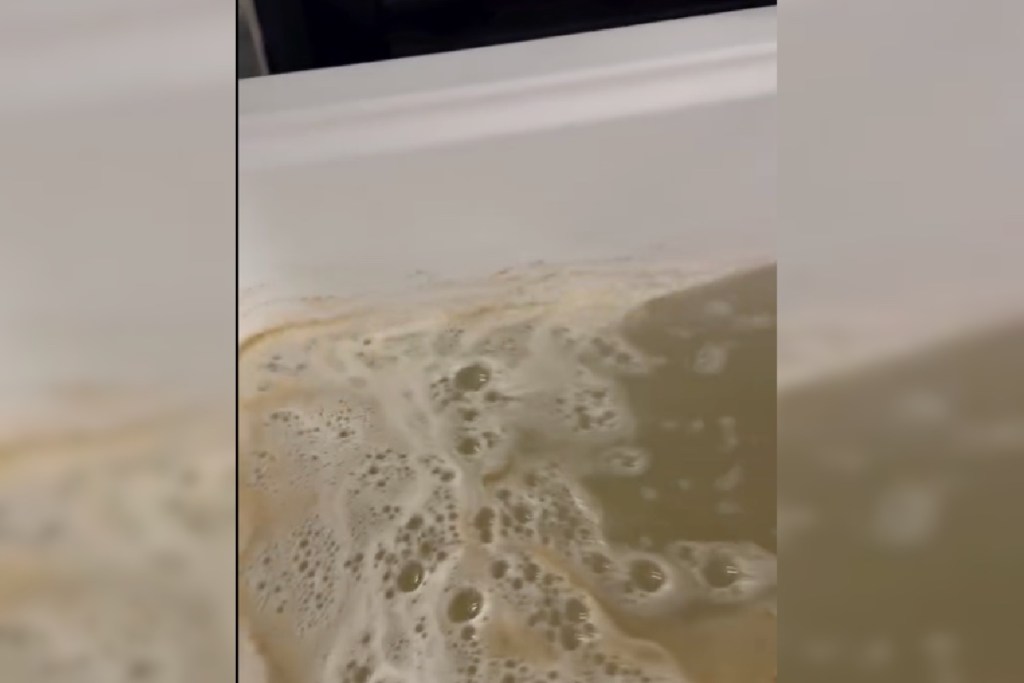 chrissy-teigen-speaks-out-after-video-of-her-in-dirty-bathwater-leaves-fans-disgusted