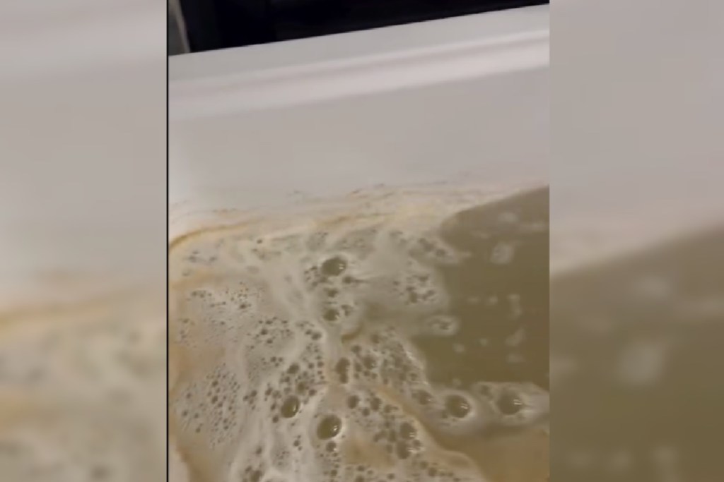 chrissy-teigen-speaks-out-after-video-of-her-in-dirty-bathwater-leaves-fans-disgusted