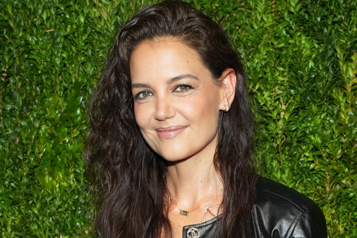 why-katie-holmes-pushed-back-against-tabloid-report-about-her-and-tom-cruises-daughter
