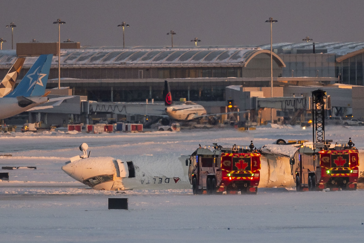 new-angle-of-delta-crash-shows-moment-of-crash-and-rotation
