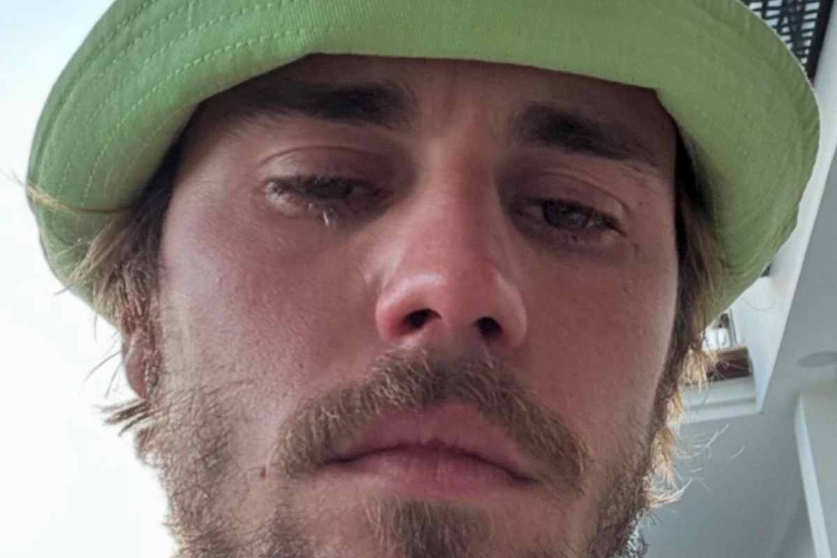 justin-bieber-opens-up-about-feeling-unworthy-in-emotional-instagram-post
