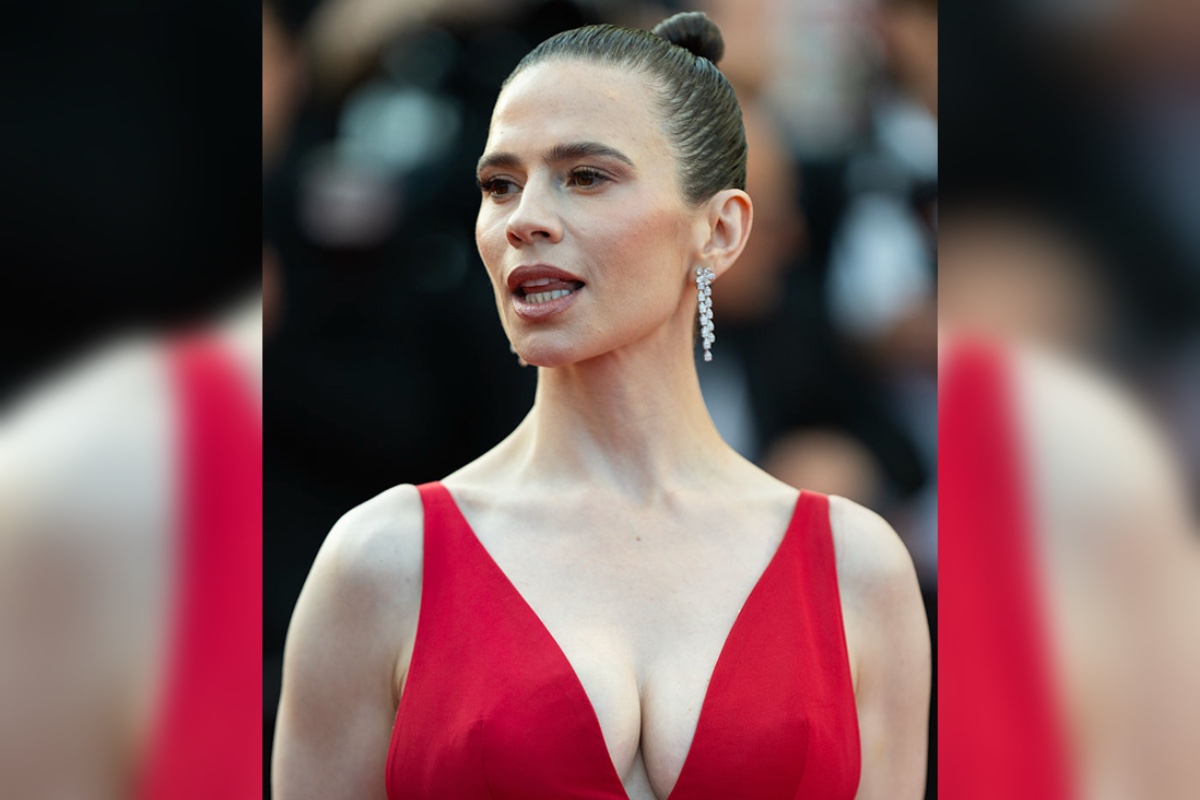 Mission-Impossible-Star-Hayley-Atwell-Wows-in-Deep-Cut-Red-Dress-at-Cannes