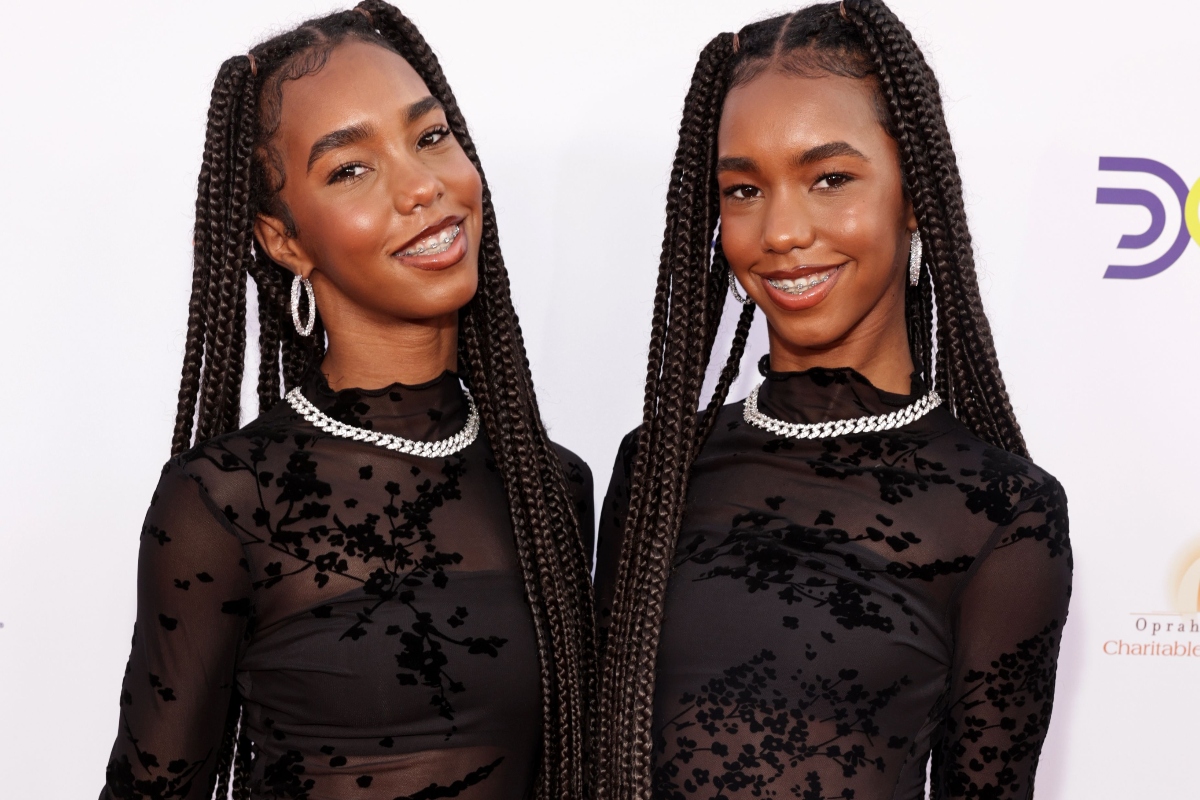 sean-diddy-combs-twin-daughters-graduate-from-high-school-amid-the-rap-moguls-high-profile-trial