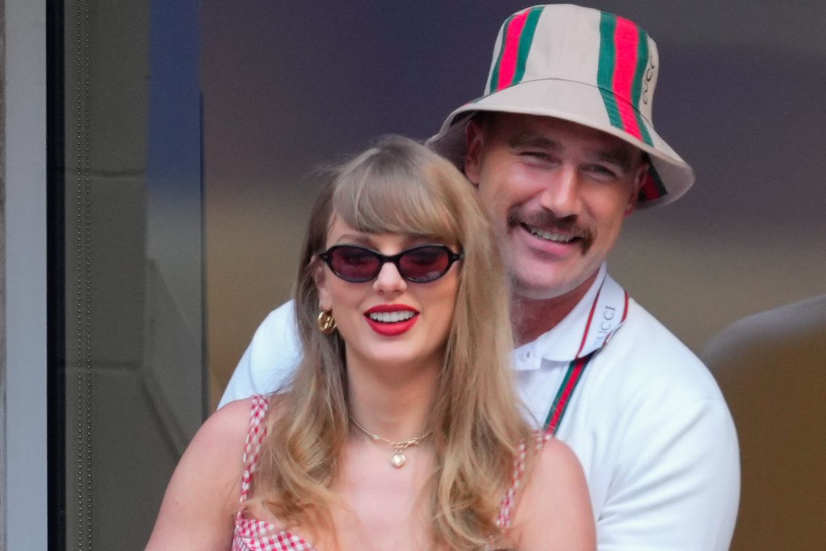 travis-kelce-and-taylor-swift-went-house-hunting-in-cleveland-sources-claim